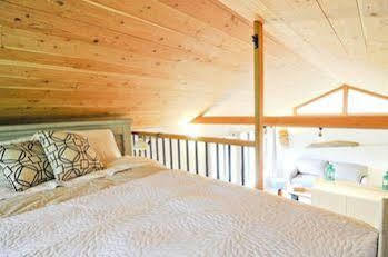 Nectar Yoga B&B On Bowen Island Horseshoe Bay Eksteriør bilde